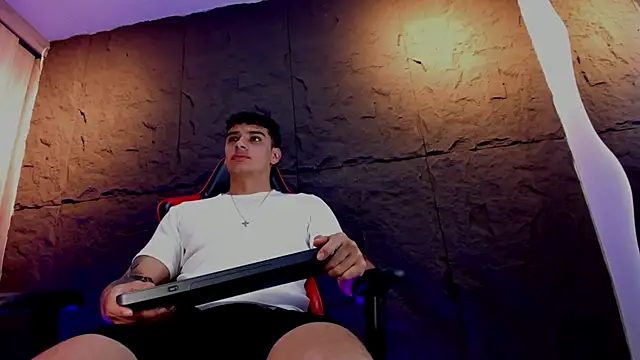 joseph boy online show from 11/07/25, 11:54