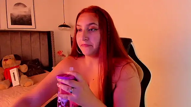 Alaia Cute online show from 01/08/25, 06:31