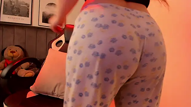 Alaia Cute online show from 03/03/25, 05:31