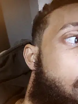 Snapshot of danilogarcia33 chatting on 04/21/26, 10:10 danilogarcia33 online show from 04/21/26, 10:10