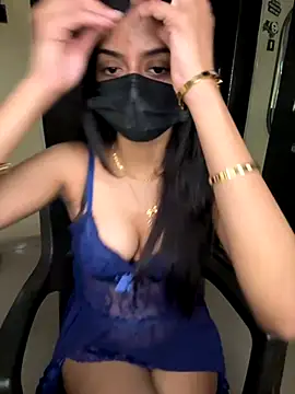 Snapshot of Aakanshaa__ chatting on 12/02/25, 03:34 Aakanshaa online show from 12/02/25, 03:34