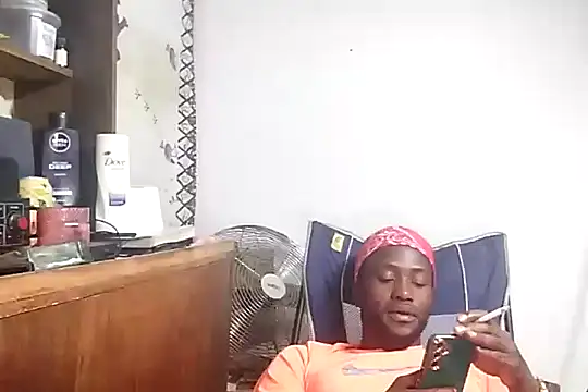 bull Giant online show from 12/13/24, 11:06