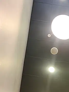 bull Giant online show from 12/30/24, 02:19