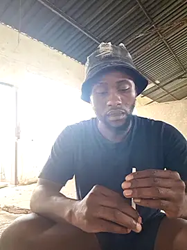 bull Giant online show from 02/10/25, 03:42