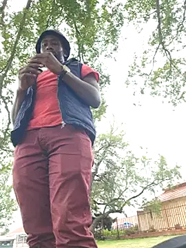 bull Giant online show from 02/17/25, 10:29