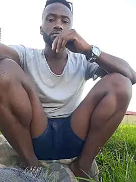 bull Giant online show from 02/25/25, 03:38