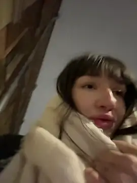 Sophie Avory online show from 02/17/25, 05:53