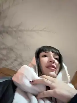 Sophie Avory online show from 02/18/25, 05:31