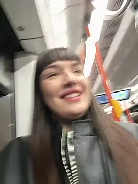 Sophie Avory online show from 03/04/25, 07:22