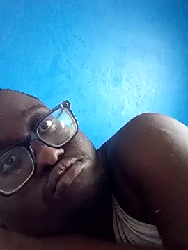 Snapshot of Jeanlaurent972 chatting on 09/27/25, 03:39 Jeanlaurent972 online show from 09/27/25, 03:39