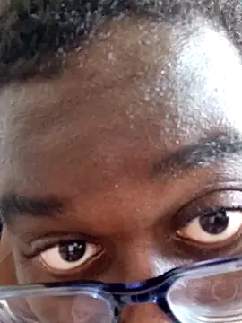 Snapshot of Jeanlaurent972 chatting on 10/27/25, 06:12 Jeanlaurent972 online show from 10/27/25, 06:12