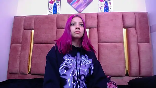 Snapshot of HORNET_ chatting on 12/14/24, 08:02 HORNET  online show from 12/14/24, 08:02