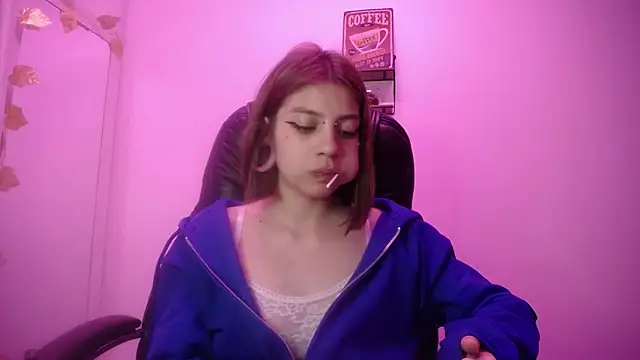 Snapshot of HORNET_ chatting on 03/23/25, 06:37 HORNET  online show from 03/23/25, 06:37