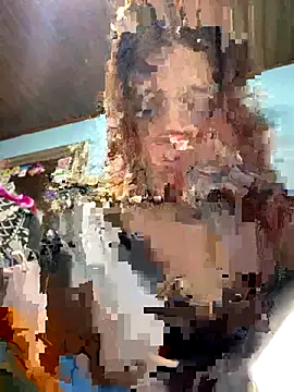 Snapshot of HORNET_ chatting on 10/28/25, 05:00 HORNET  online show from 10/28/25, 05:00