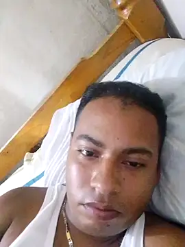 Snapshot of AlkalineCalmness chatting on 09/18/25, 04:53 AlkalineCalmness online show from 09/18/25, 04:53