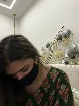 Snapshot of MaYaa__11 chatting on 02/19/26, 07:15 MaYaa 11 online show from 02/19/26, 07:15