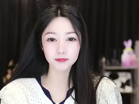 Snapshot of Nuyoah-77 chatting on 03/04/25, 03:59 Nuyoah-77 online show from 03/04/25, 03:59