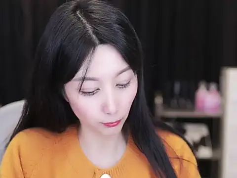 Nuyoah-77 online show from 11/01/25, 03:14