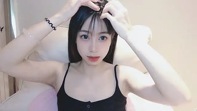 -Hottie online show from 12/07/24, 06:54