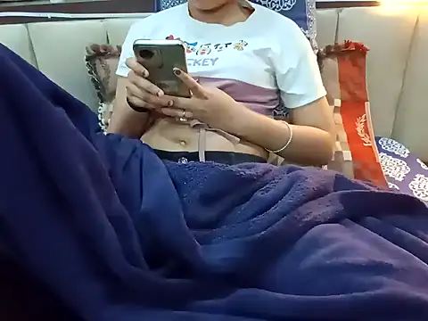 Snapshot of GoldnessAishu chatting on 12/04/24, 07:12 GoldnessAishu online show from 12/04/24, 07:12