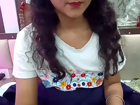 Snapshot of GoldnessAishu chatting on 12/17/24, 06:09 GoldnessAishu online show from 12/17/24, 06:09