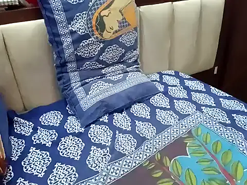 Snapshot of GoldnessAishu chatting on 01/18/25, 08:51 GoldnessAishu online show from 01/18/25, 08:51