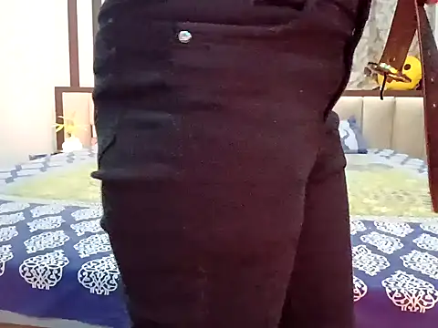 Snapshot of GoldnessAishu chatting on 01/19/25, 02:06 GoldnessAishu online show from 01/19/25, 02:06