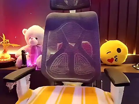 Snapshot of GoldnessAishu chatting on 01/29/25, 05:24 GoldnessAishu online show from 01/29/25, 05:24