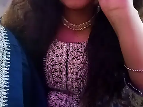 Snapshot of GoldnessAishu chatting on 01/30/25, 09:58 GoldnessAishu online show from 01/30/25, 09:58