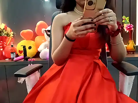 Snapshot of GoldnessAishu chatting on 02/06/25, 06:24 GoldnessAishu online show from 02/06/25, 06:24