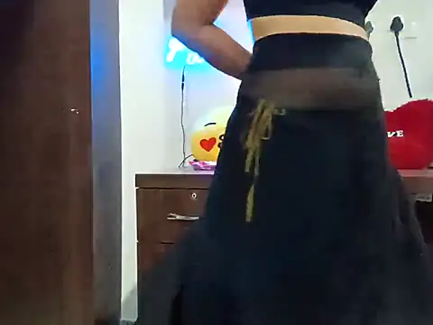 Snapshot of GoldnessAishu chatting on 03/09/25, 05:28 GoldnessAishu online show from 03/09/25, 05:28