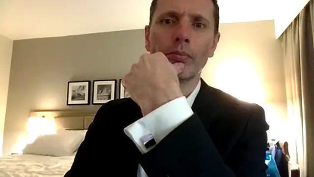 MarcusMaxx online show from 03/05/26, 01:34