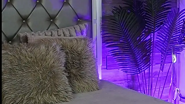 KeylaConner online show from 09/11/25, 08:25