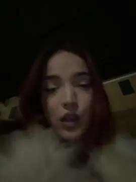 Snapshot of gloria01_daddy chatting on 02/13/26, 09:22 gloria01 daddy online show from 02/13/26, 09:22