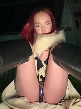 Snapshot of gloria01_daddy chatting on 02/19/26, 08:49 gloria01 daddy online show from 02/19/26, 08:49