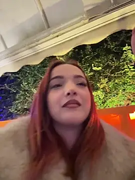 Snapshot of gloria01_daddy chatting on 03/19/26, 09:19 gloria01 daddy online show from 03/19/26, 09:19