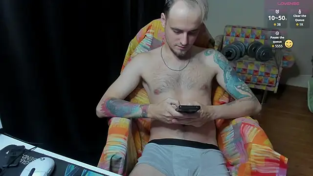 Joel-Pataki online show from 10/30/25, 04:25