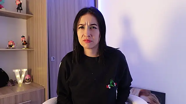 Snapshot of ValeriaCox chatting on 03/13/25, 06:01 ValeriaCox online show from 03/13/25, 06:01