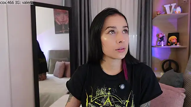 Snapshot of ValeriaCox chatting on 03/30/26, 10:11 ValeriaCox online show from 03/30/26, 10:11