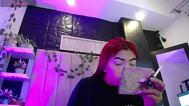 Snapshot of Mia_Rinn chatting on 01/11/25, 01:43 Mia Rinn online show from 01/11/25, 01:43