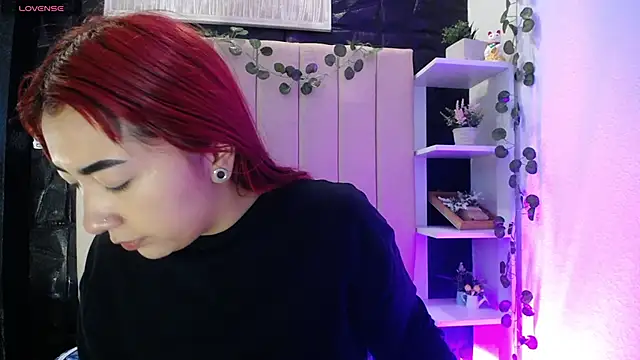 Snapshot of Mia_Rinn chatting on 01/25/25, 01:30 Mia Rinn online show from 01/25/25, 01:30