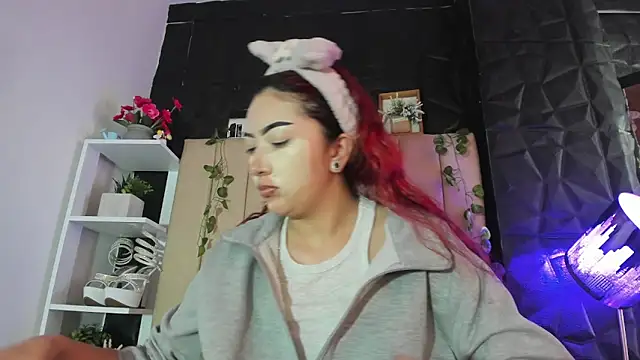 Mia Rinn online show from 02/03/26, 01:38