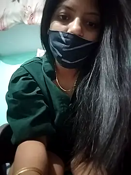 Snapshot of Hotty-Divya chatting on 04/01/26, 02:34 Hotty-Divya online show from 04/01/26, 02:34