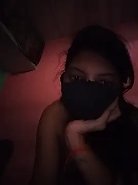 Snapshot of Hotty-Divya chatting on 06/18/26, 09:14 Hotty-Divya online show from 06/18/26, 09:14