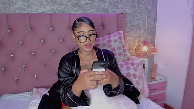 Mia Jansen online show from 01/05/26, 05:27