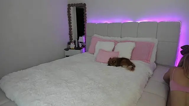 Snapshot of Ori_valentina chatting on 01/13/26, 06:13 Ori valentina online show from 01/13/26, 06:13