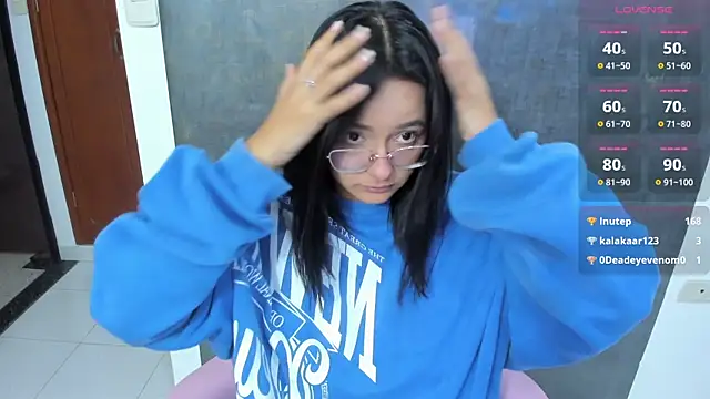 Snapshot of kae_styles chatting on 02/28/25, 12:21 kae styles online show from 02/28/25, 12:21