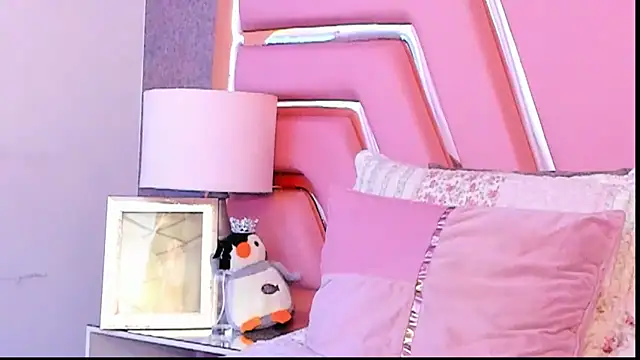 KylieMonnett online show from 02/27/26, 01:05