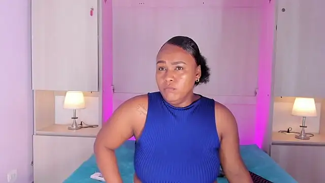 EmilyyStuart online show from 06/02/26, 03:30