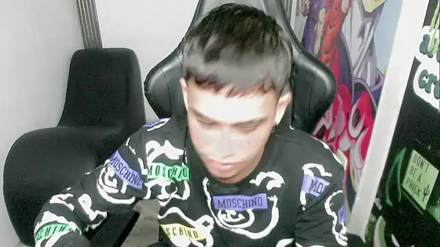 zacariasss  online show from 12/30/24, 03:14